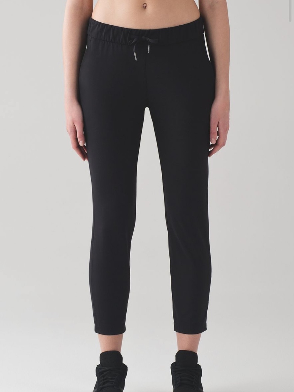 Lululemon On The Fly Pant Black Size 6